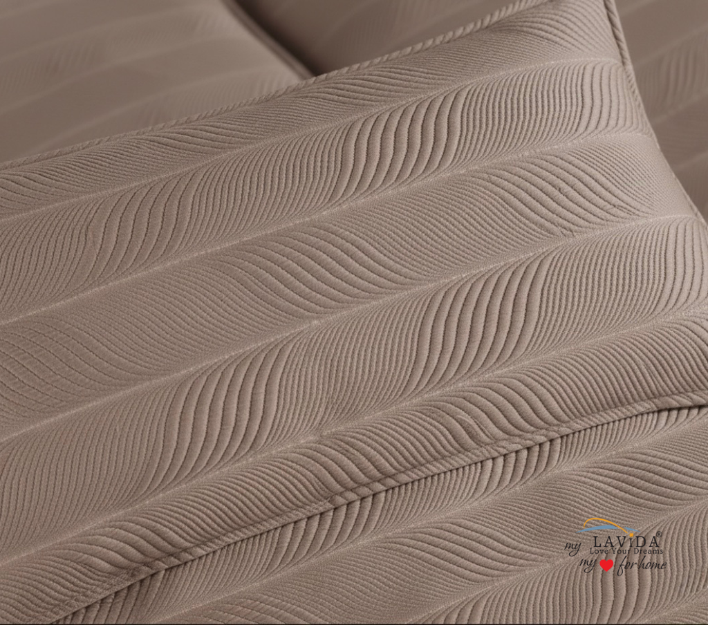 Raffles Waterproof Bedcover Set